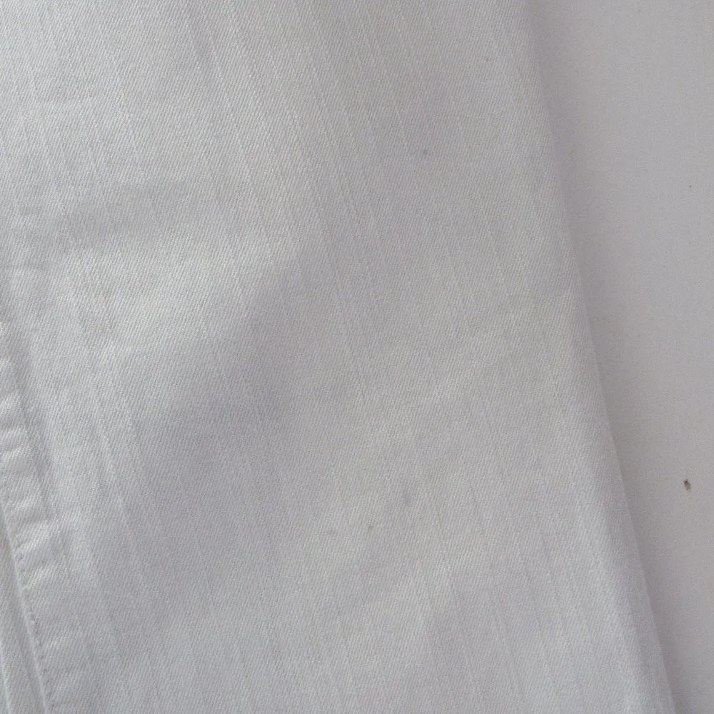 Liz Claiborne White Jeans Size 10 - Picture 4 of 16